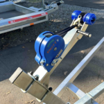 Csörlő 1150kg hevederrel, burkolt, kötőelemekkel, a kép illusztráció F0119