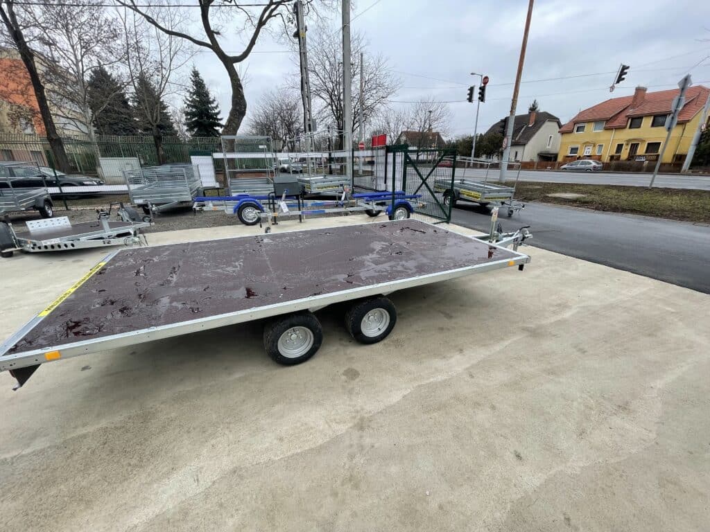ALFA-T 44020APA.300 kéttengelyes fékezett utánfutó 400x200cm - 3000kg össztömeg
