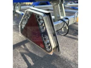 LED2 lámpa, 5 funkció, jobb