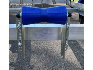 Vezető görgő 194mm hosszú, 20mm tengelyen, kötőelemekkel, kpl.