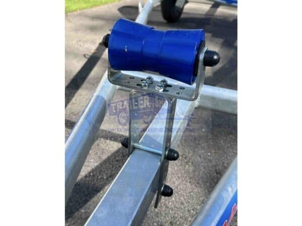 Hajógerinc görgő 5" állítható, minden csónakszállítóhoz, M12x160 tengely, kpl., TH0014