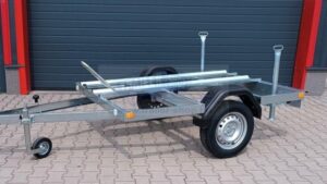 ALFA 12015MT.75.1 egytengelyes 1,98x1,5m méretű, 750kg, fékezetlen mellsőkerekes síkplatós motorszállító utánfutó