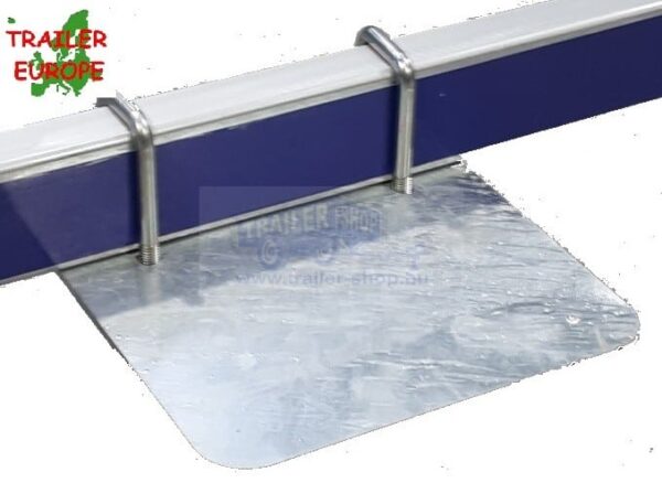 Fellépő (lépcső) 80x40mm vagy 100x40mm zártszelvényhez TH0030