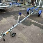 ALFA Marine 15518HP.55A* Neo egytengelyes, fék nélküli, párnafás, csónakszállító