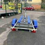 ALFA Marine 15518HP.55A* Neo egytengelyes, fék nélküli, párnafás, csónakszállító