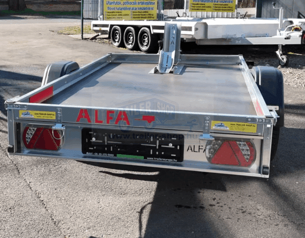 ALFA 12518AP.75 10", 2,56x1,80m méretű, 750kg egytengelyes fék nélküli alsókerekes uniplatós síkplatós motorszállító és quadszállító utánfutó