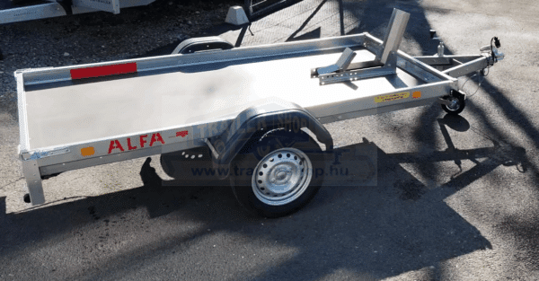 ALFA 12518AP.75 10", 2,56x1,80m méretű, 750kg egytengelyes fék nélküli alsókerekes uniplatós síkplatós motorszállító és quadszállító utánfutó