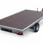 ALFA-B 24020APA.150-ig 10" egytengelyes, 4,0x2,0m méretű, 1500kg, fékezett, alsókerekes, síkplatós, uniplatós utánfutó, autószállító trailer, tréler és autószállító tréler felhajtó rámpával