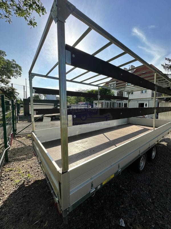 ALFA-T 44020AP.200-ig 10" kéttengelyes, 4,05x2,0m, 2000kg, fékezett, alsókerekes, síkplatós, uniplatós utánfutó, trailer, tréler és autószállító tréler PONYVÁVAL