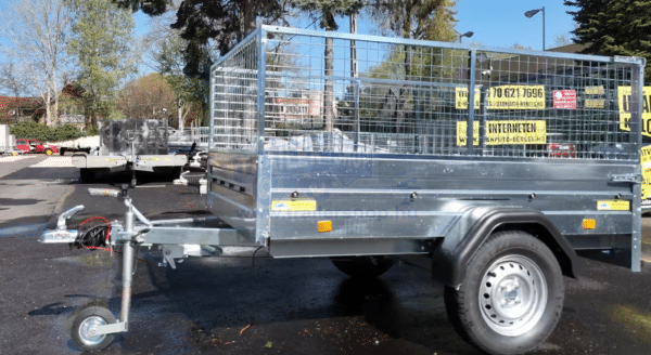 ALFA 12011MN.75 egytengelyes, 2,0x1,08m méretű, 750kg fék nélküli, mellsőkerekes fix oldalfalas nyitott utánfutó RÁCCSAL