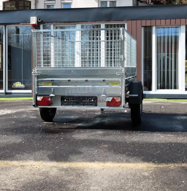 ALFA 12011MN.75 egytengelyes, 2,0x1,08m méretű, 750kg fék nélküli, mellsőkerekes fix oldalfalas nyitott utánfutó RÁCCSAL