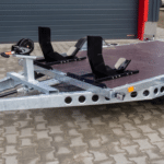 SC utánfutó 2db motor kerékbefogóval
